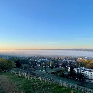 Wohlfühl-apartment Mit Unvergleichbarer Aussicht Radebeul