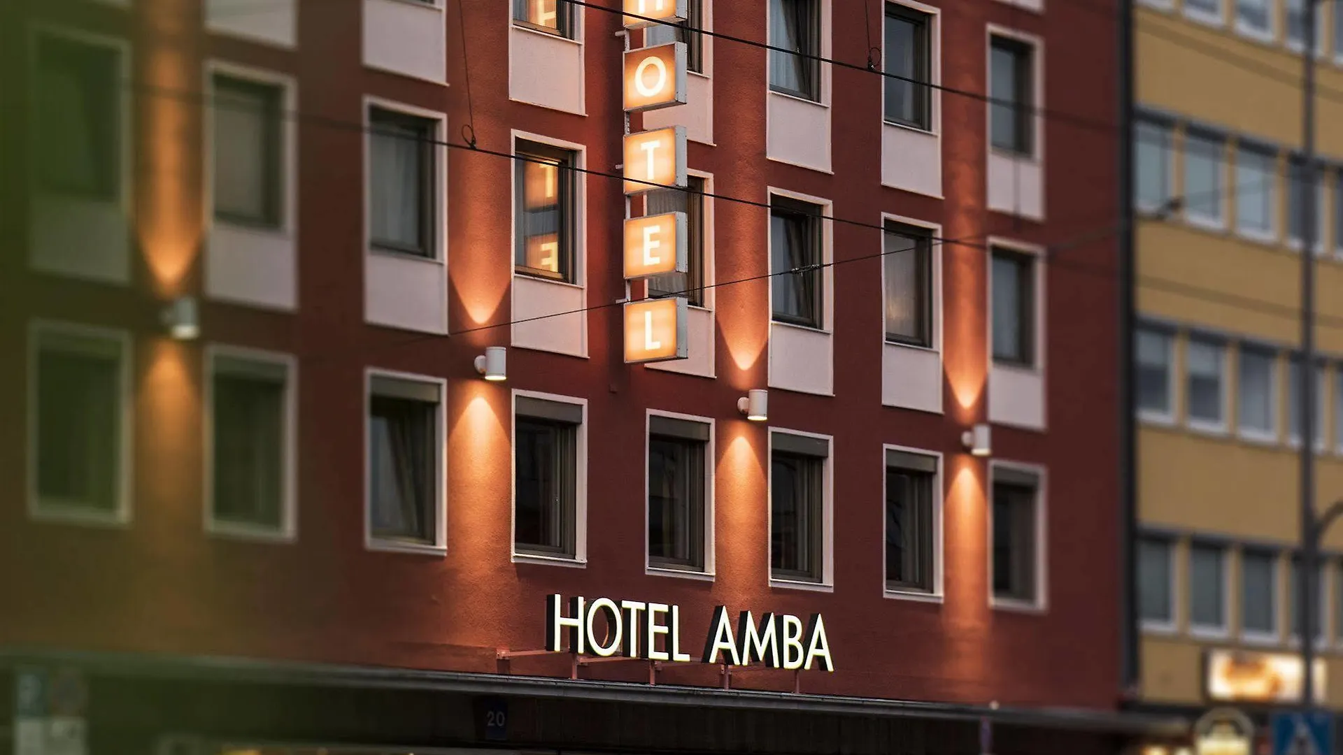 Hotel Amba contacts