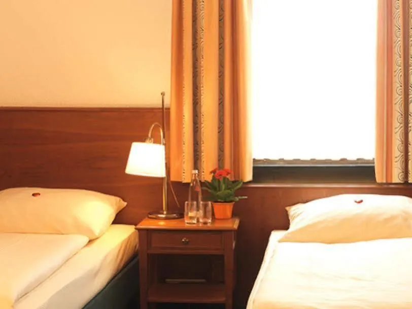 ***  Hotel Amba Munich Germany